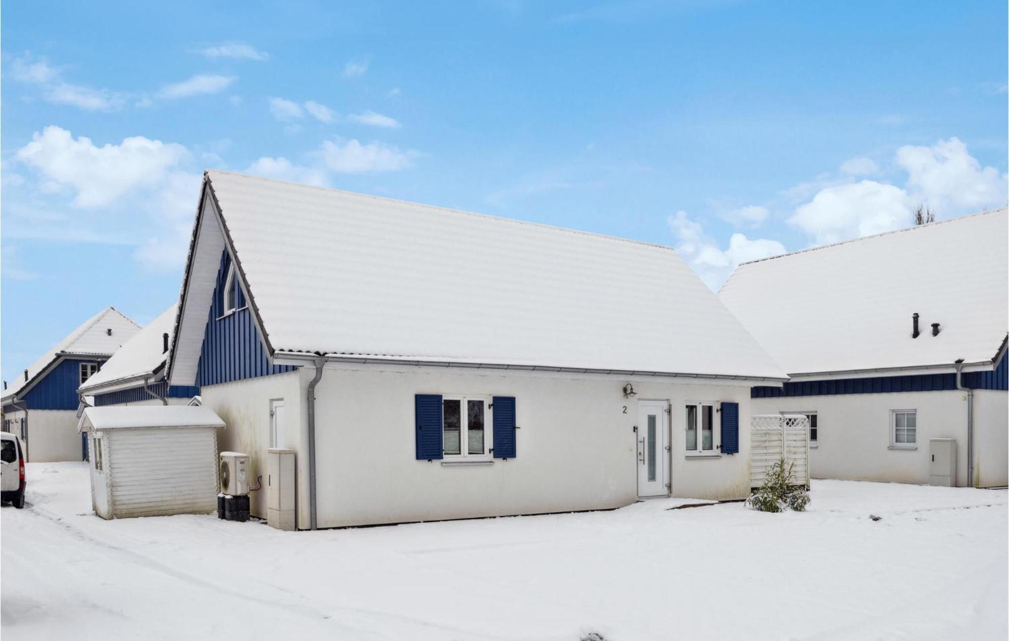 Amazing home in Altefhr-Rgen with 3 Bedrooms Altefähr Exterior foto